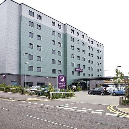Premier Inn London Elstree / Borehamwood Exteriér fotografie