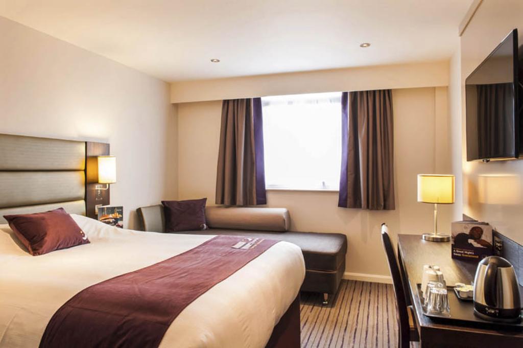 Premier Inn London Elstree / Borehamwood Exteriér fotografie